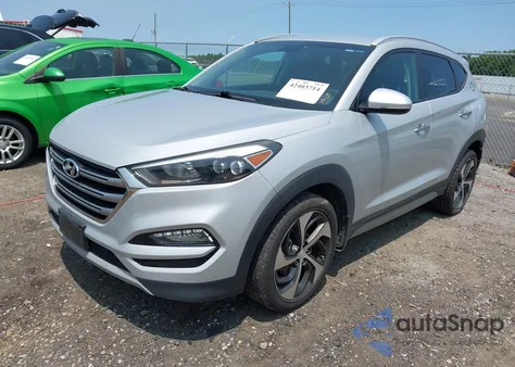2017 Hyundai Tucson Limited z USA, uszkodzony, nr VIN KM8J3CA23HU295687